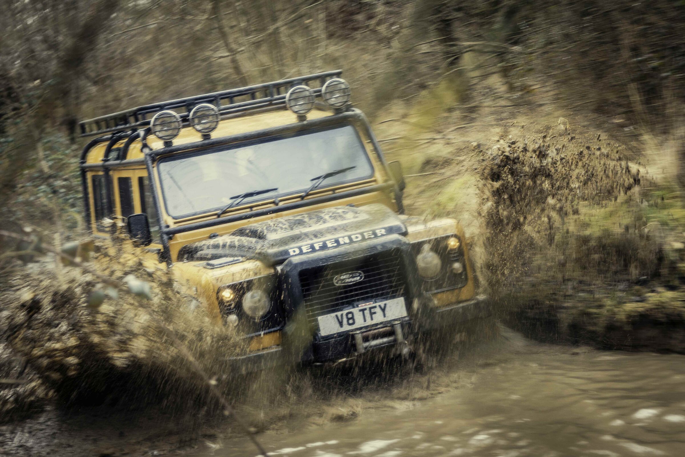 exclusieve-land-rover-classic-offroad-experience-op-landgoed-eastnor